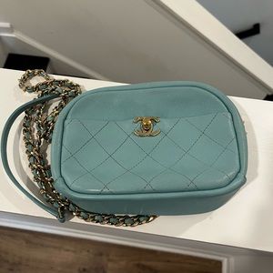 Chanel shoulder bag teal gold hardware very nice like new great deal womens